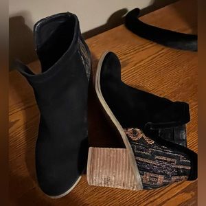 Rag & Co Black Leather Booties Boots Ankle Boots Tribal Print Leather